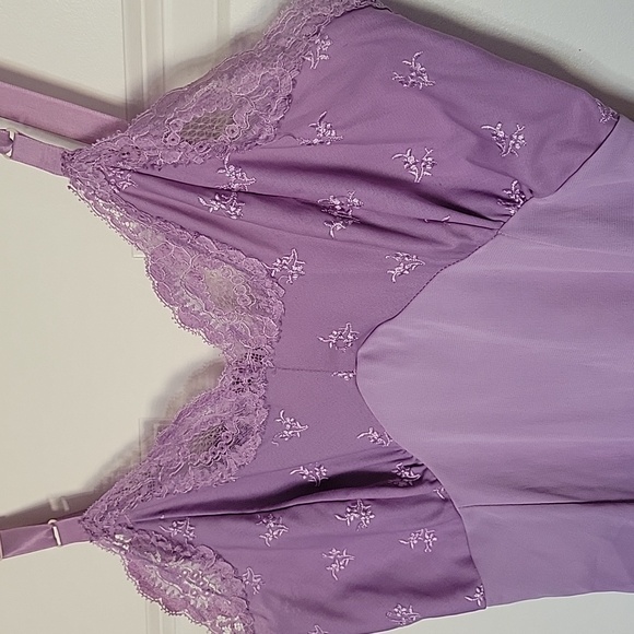 Vintage Hand Dyed Slip - Picture 2 of 11